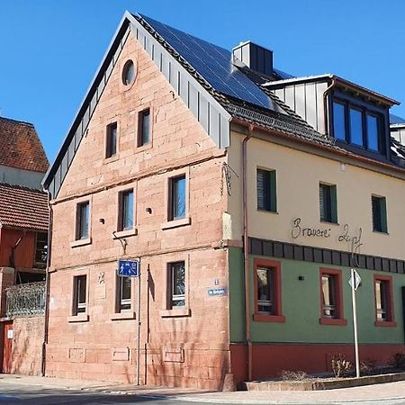 Uettingen Wirtshaus & Hotel Zur Alten Brauerei Zapf المظهر الخارجي الصورة